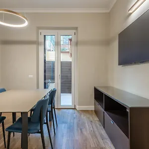 https://myitalyhome-roma.it-romehotels.com